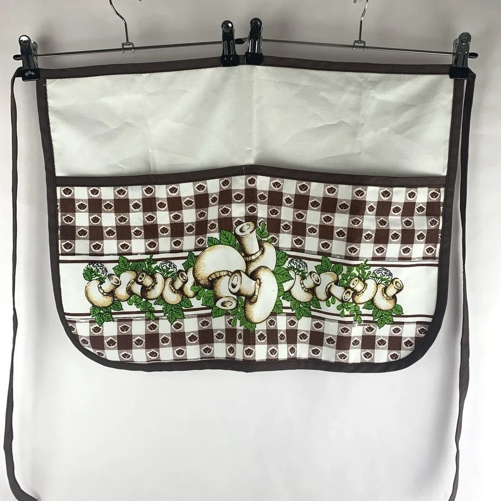 Vtg Half Apron Retro Mushrooms Vegetables Homesteading Franco Pockets Checkered
